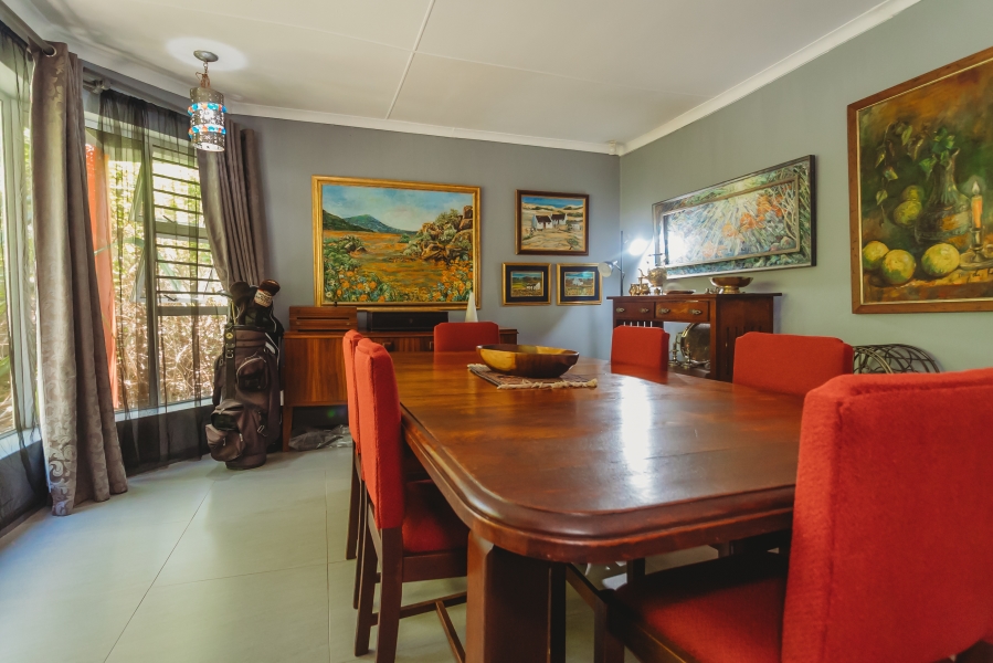 4 Bedroom Property for Sale in Denver Park Western Cape